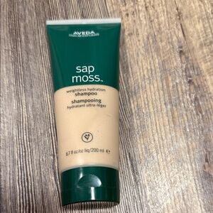 Aveda Sap Moss Shampoo in Green and Cream